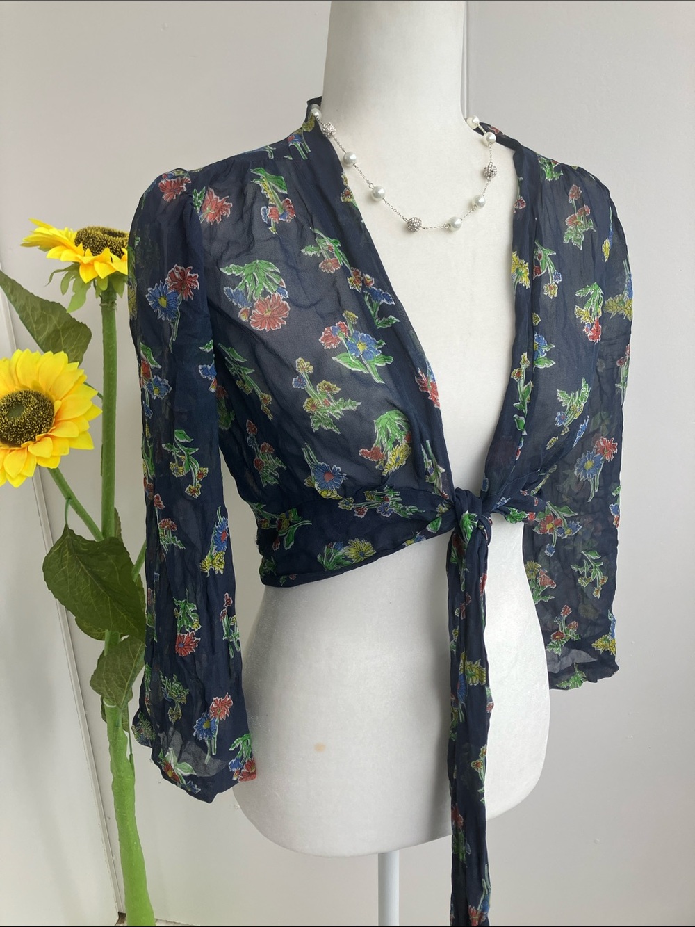 Vintage 60s 70s Navy Multicolor Floral Print Long Sleeve Tie Front Crop Top